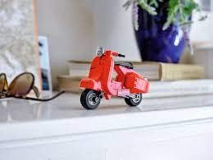 LEGO Creator - Vespa - 40517 - immagine 3