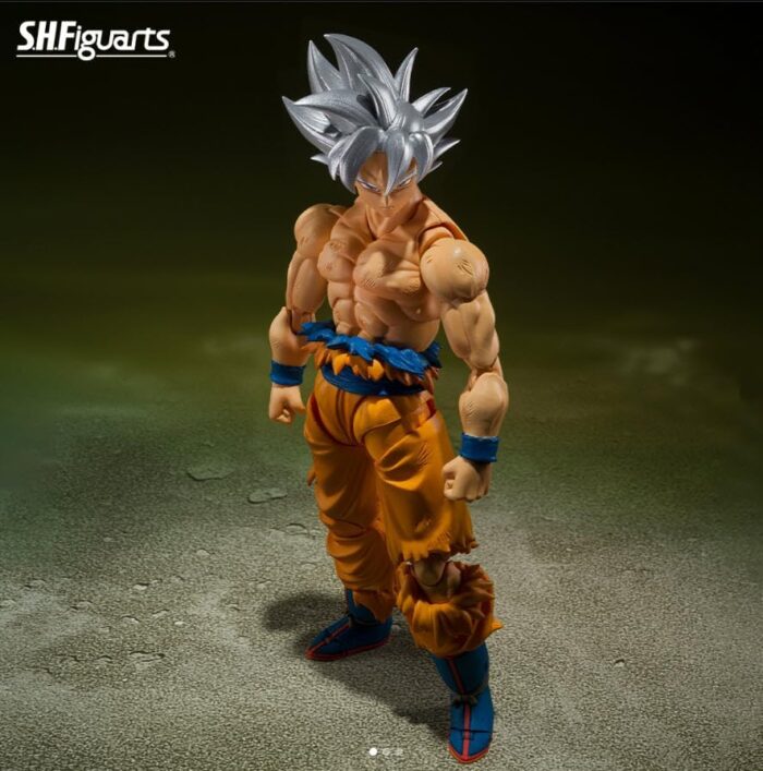 Dragon Ball Super Goku Ultra Instinct - Toyotarou Edition - Action Figure - immagine 6