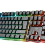 Trust Gaming Keyboard GXT 835 Azor - Tastiera da Gioco Illuminata (PC)