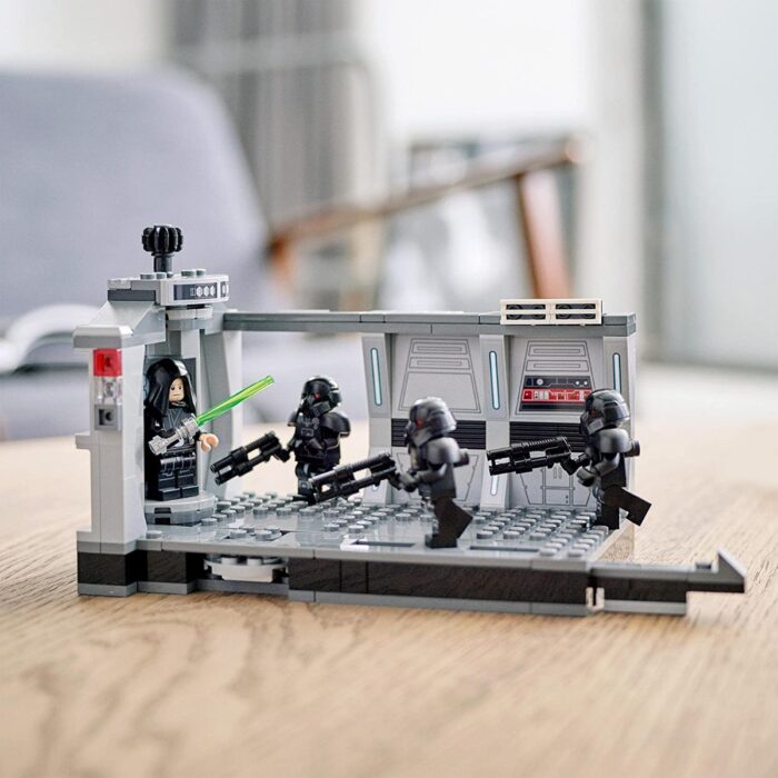 LEGO Star Wars - L’attacco del Dark Trooper - 75324 - immagine 4