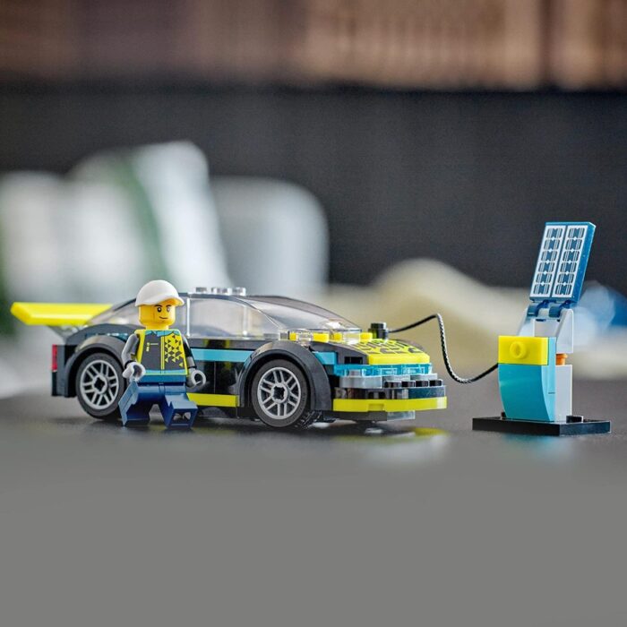 LEGO City - Auto Sportiva Elettrica - 60383 - immagine 5