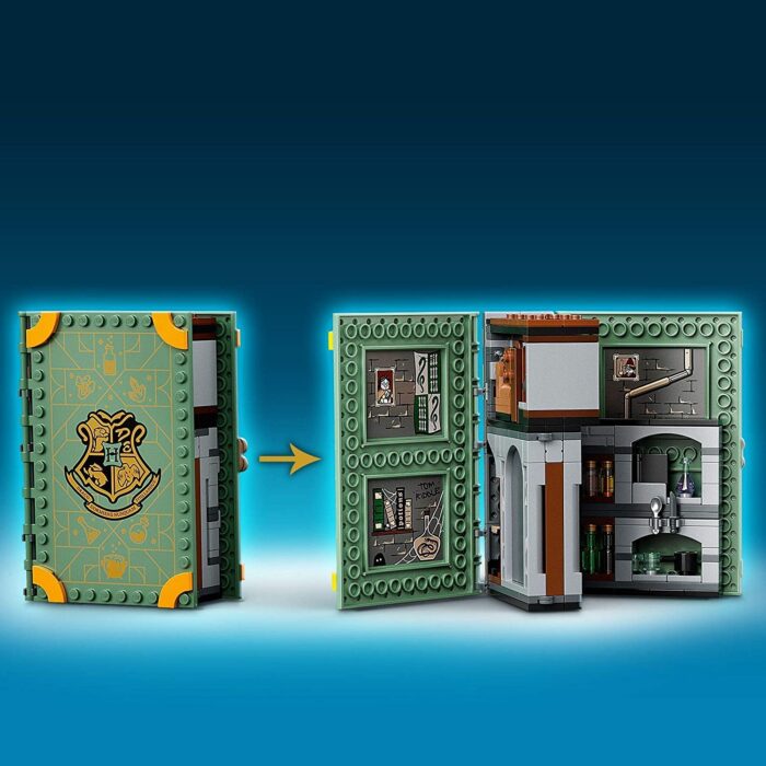 LEGO Harry Potter - Lezione di pozioni a Hogwarts - 76383 - immagine 3