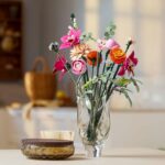 LEGO Botanicals Bouquet di Fiori Rosa - 10342 - immagine 6