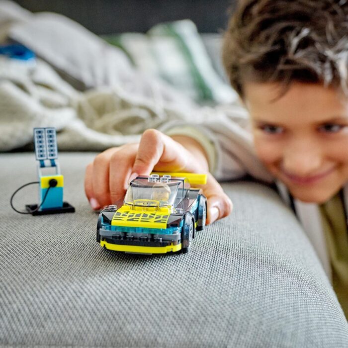 LEGO City - Auto Sportiva Elettrica - 60383 - immagine 6