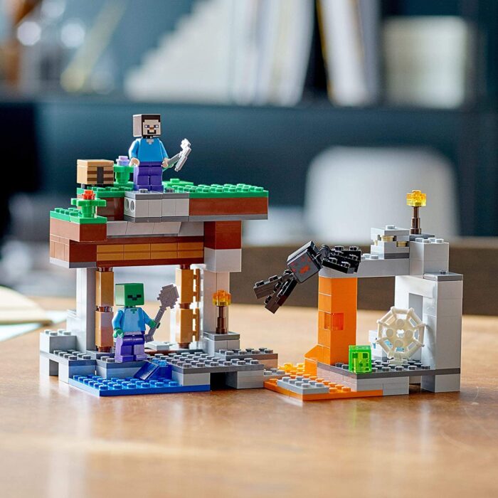 LEGO Minecraft - La Miniera Abbandonata - 21166 - immagine 2