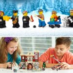 LEGO Creator - Caserma Dei Pompieri Del Villaggio Invernale - 10263 - immagine 4