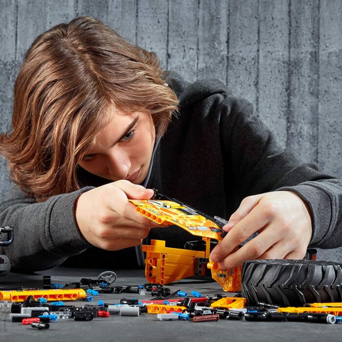LEGO Technic - Fuoristrada X-treme 4x4 - 42099 - immagine 3