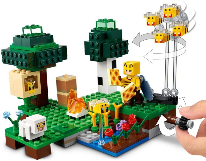 LEGO Minecraft - La fattoria delle api - 21165 - immagine 5