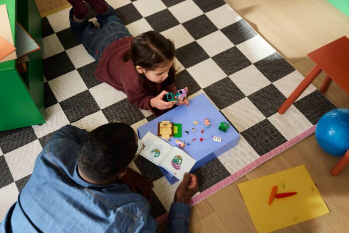 LEGO Nonne con Bingo e Bluey &ndash; 11216 - immagine 9